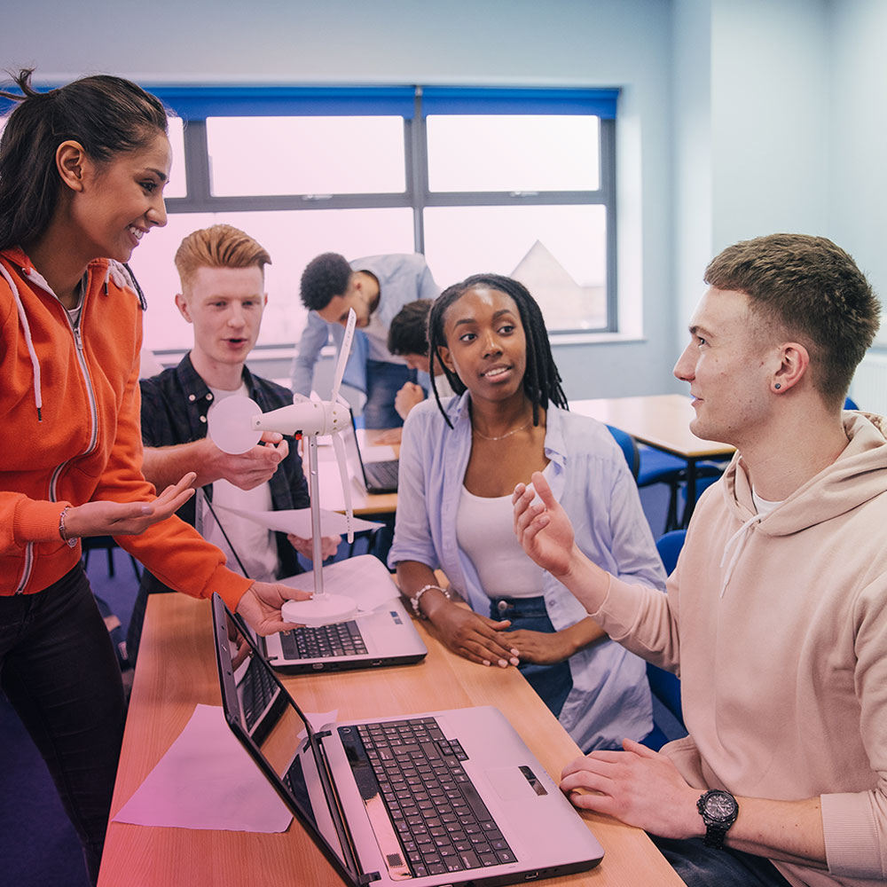 Students and building apprentice